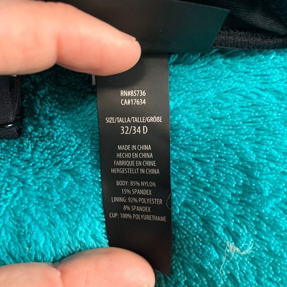 Coco Reef Classic Solid Five Way Convertible Bikini Top - Picture 5 of 9